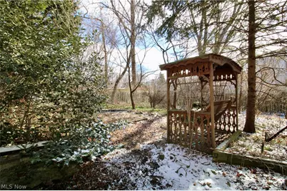 1139 Cherokee Trail, Willoughby, OH 44094 - Photo 20