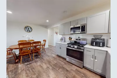 331 Lynn Circle NW, Canton, OH 44708 - Photo 10