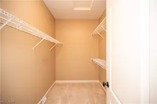 30 Barnstone Ln, Canfield, OH 44406 - Photo 32