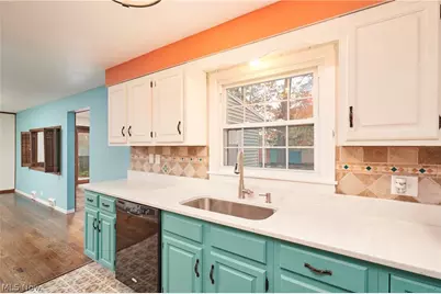 1633 Bancroft Street, Cuyahoga Falls, OH 44221 - Photo 8