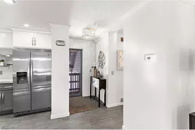 4464 Willowcreek Drive, Howland, OH 44484 - Photo 6