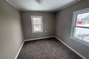 750 Brown St, Akron, OH 44311 - Photo 12