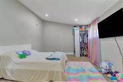 523 Purdue Avenue, Elyria, OH 44035 - Photo 18