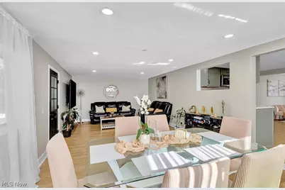 523 Purdue Avenue, Elyria, OH 44035 - Photo 14