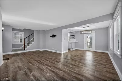 2683 Owaisa Road, Cuyahoga Falls, OH 44221 - Photo 8