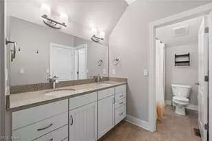 435 Dunwoody Dr, Aurora, OH 44202 - Photo 26