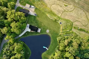 6480 Frederick Ave NE, Alliance, OH 44601 - Photo 4