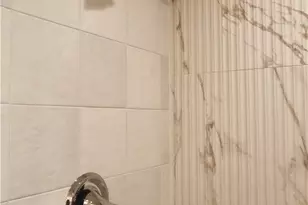 452 Bordeaux Blvd, Grandview Heights, OH 44147 - Photo 8