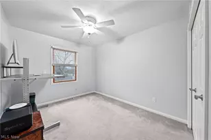 25471 Hilltop Dr, Beachwood, OH 44122 - Photo 30