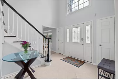 25471 Hilltop Drive, Beachwood, OH 44122 - Photo 2