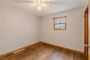 17446 Snyder Rd, Chagrin Falls, OH 44023 - Photo 14