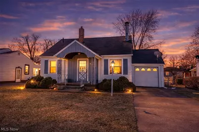 463 Poplar Street, Elyria, OH 44035 - Photo 2