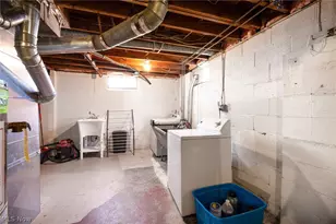 894 Argonne Ave, Akron, OH 44310 - Photo 18