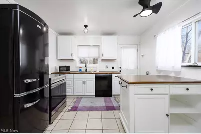 894 Argonne Avenue, Akron, OH 44310 - Photo 8