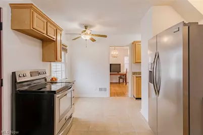 19615 Scottsdale Boulevard, Huber Heights, OH 44122 - Photo 16