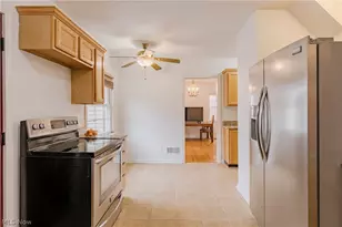 19615 Scottsdale Blvd, Huber Heights, OH 44122 - Photo 16