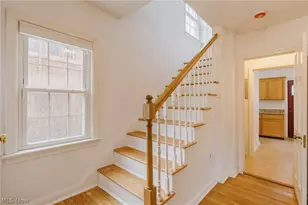 19615 Scottsdale Blvd, Huber Heights, OH 44122 - Photo 18