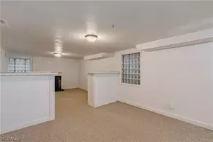 19615 Scottsdale Blvd, Huber Heights, OH 44122 - Photo 36