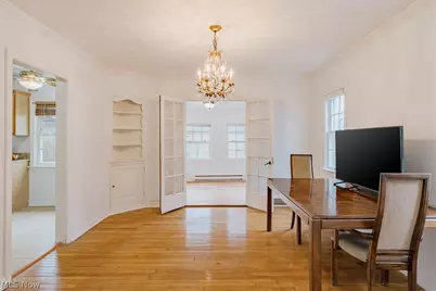 19615 Scottsdale Boulevard, Huber Heights, OH 44122 - Photo 10