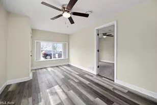 303 Delamere Rd, Vermilion, OH 44089 - Photo 4