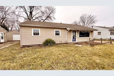 2215 Willowrow Avenue NE, Canton, OH 44705 - Photo 1