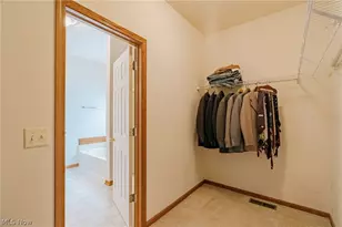 133 Gleneagle Dr, Elyria, OH 44035 - Photo 22