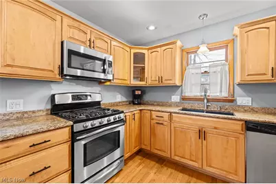 22 Youtz Avenue, Akron, OH 44301 - Photo 8