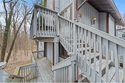 515 Meredith Lane #2A, Cuyahoga Falls, OH 44223 - Photo 2