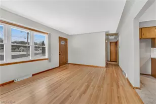 31 Eve Dr, Struthers, OH 44471 - Photo 6