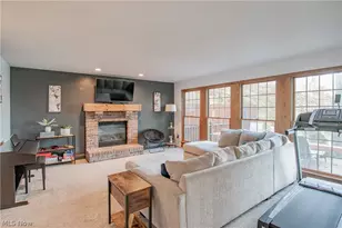 700 Stillwater Dr, Deerfield, OH 44411 - Photo 16