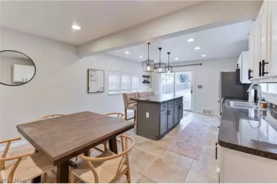 5317 Karen Isle Drive, Willoughby, OH 44094 - Photo 2