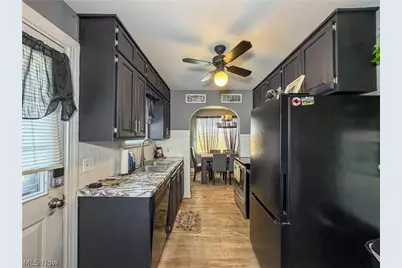 724 S Belle Vista Avenue, Youngstown, OH 44509 - Photo 10