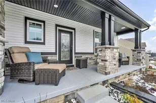 2818 Weeping Pne Dr, Medina, OH 44256 - Photo 4