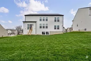 2818 Weeping Pne Dr, Medina, OH 44256 - Photo 50