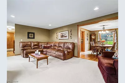 10230 Chipmunk Ridge Drive, Concord, OH 44077 - Photo 6