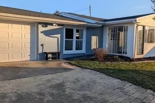 708 Peace Point Rd, Bethany, WV 26032 - Photo 2