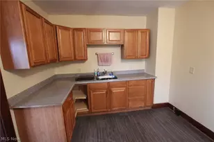 56 N Osborn, Youngstown, OH 44509 - Photo 6