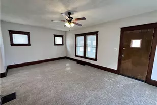 2172 12th St SW, Akron, OH 44314 - Photo 2