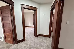 2172 12th St SW, Akron, OH 44314 - Photo 6