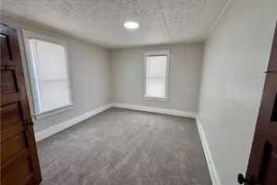 2172 12th St SW, Akron, OH 44314 - Photo 8