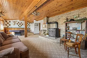 6122 Frederick Ave NE, Alliance, OH 44601 - Photo 16