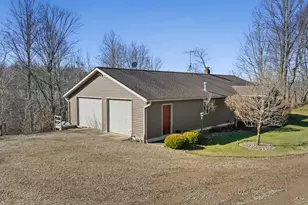 6122 Frederick Ave NE, Alliance, OH 44601 - Photo 48