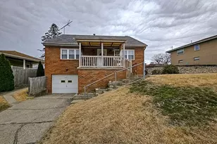 244 Stardust Dr, Wintersville, OH 43953 - Photo 2