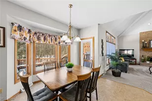 11148 Hempstead Ln, North Royalton, OH 44133 - Photo 12