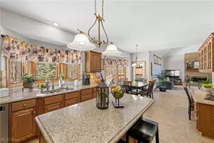 11148 Hempstead Ln, North Royalton, OH 44133 - Photo 10