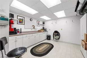 11148 Hempstead Ln, North Royalton, OH 44133 - Photo 32