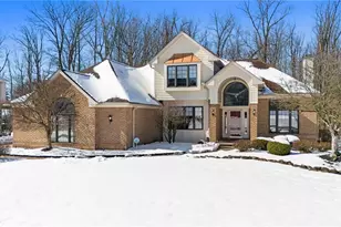 11148 Hempstead Ln, North Royalton, OH 44133 - Photo 2