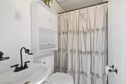 4866 Lovers Lane, Ravenna, OH 44266 - Photo 18