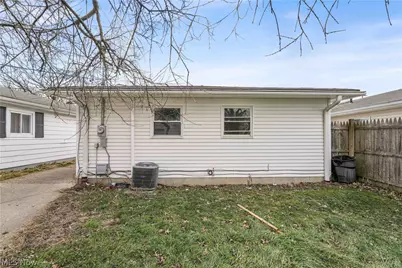 12114 Milligan Avenue, Loveland, OH 44135 - Photo 24