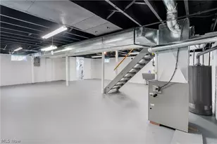 1984 S Schenley Ave, Youngstown, OH 44511 - Photo 24